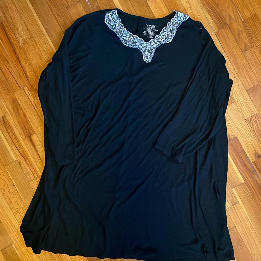 3X (26/28W) Black Long Sleeve Nightgown